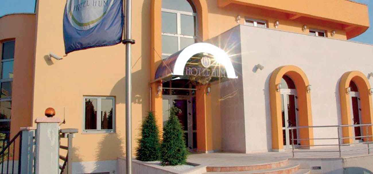 Hotel Hum